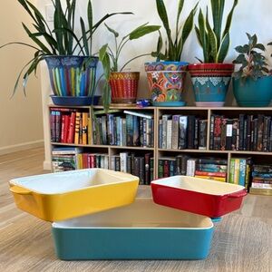 Crate & Barrel 3-Piece Casserole Dishes